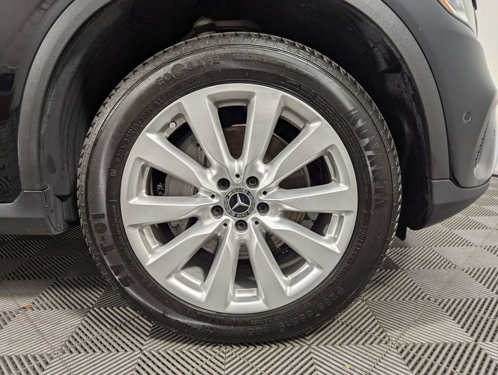Used 2020 Mercedes-Benz GLC 300 image 28