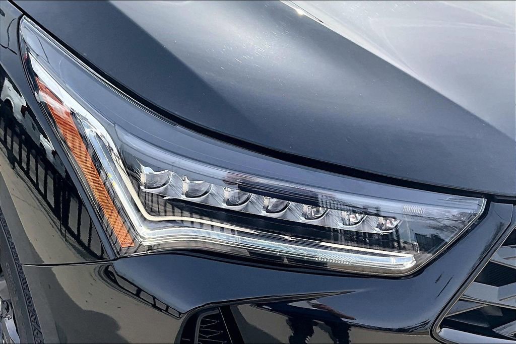 Certified 2025 Acura RDX w/ Technology Package image 36