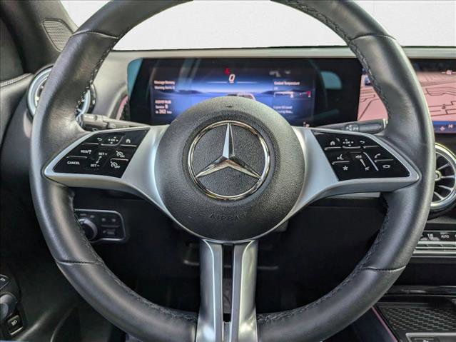 Certified 2025 Mercedes-Benz GLB 250 4MATIC w/ Exclusive Package image 12