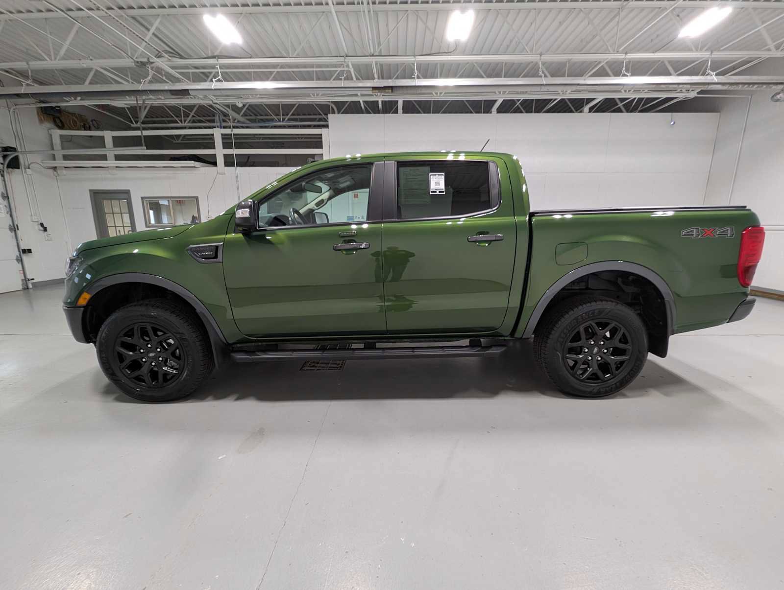 Used 2023 Ford Ranger Lariat w/ Equipment Group 501A High image 11