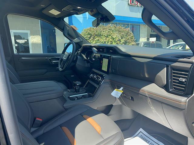 New 2026 GMC Sierra 1500 AT4 w/ Technology Package AWD/4WD image 15