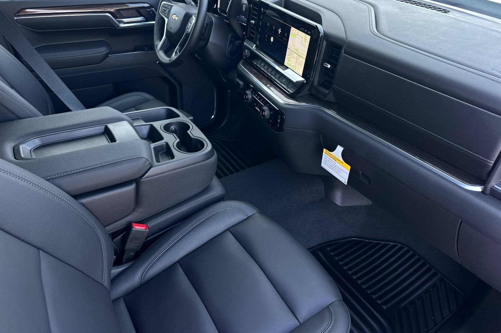 New 2026 Chevrolet Silverado 1500 LT w/ Leather Package AWD/4WD image 15