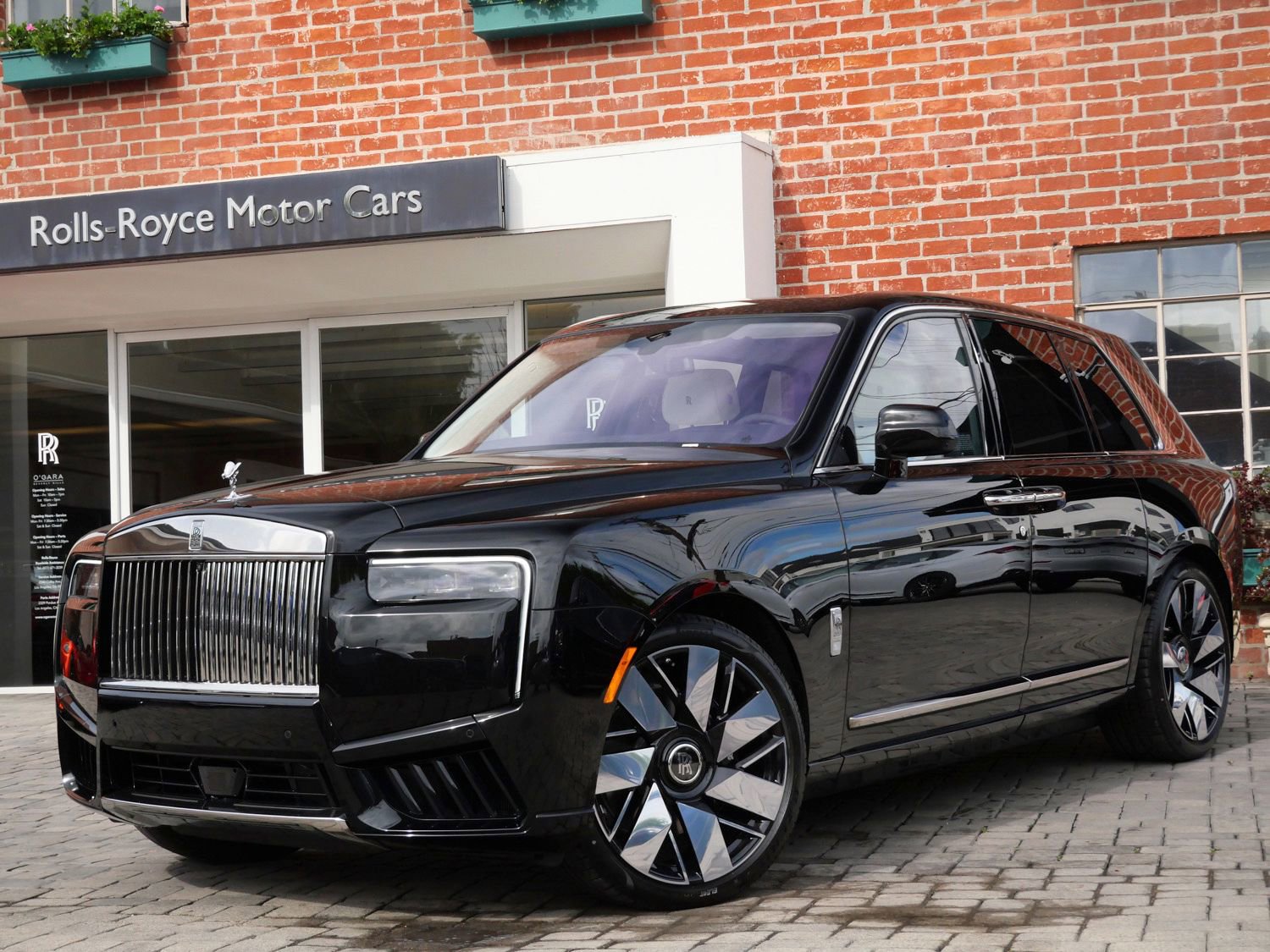 New 2026 Rolls-Royce Cullinan