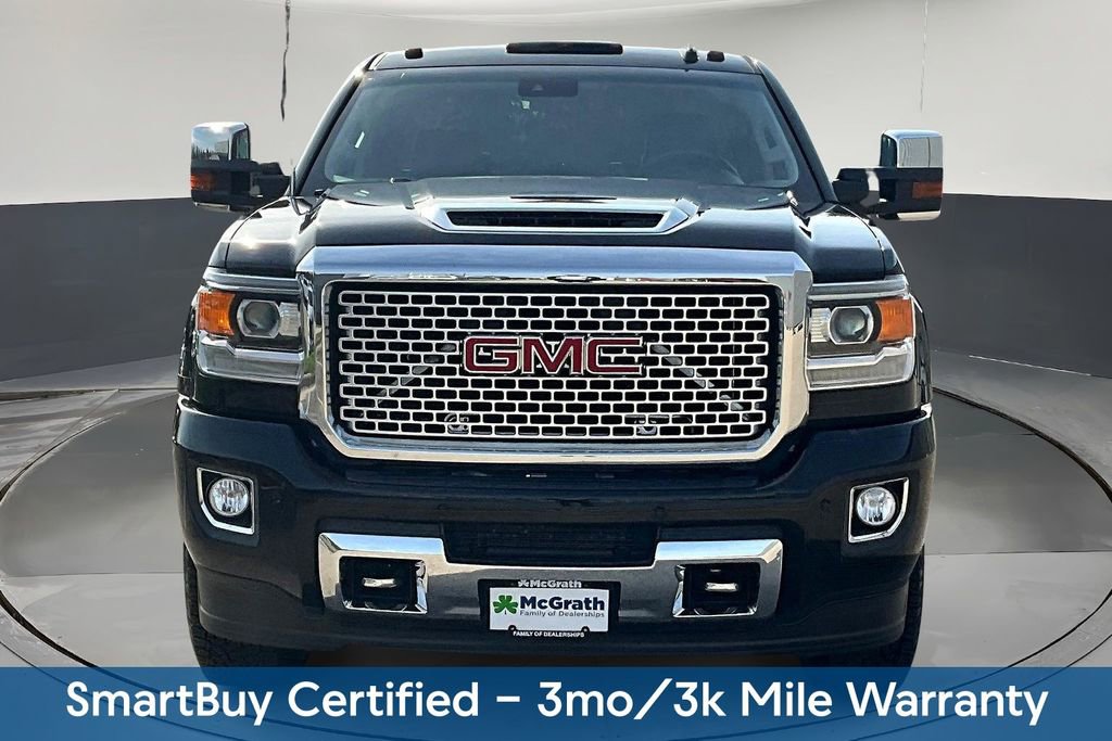 Used 2017 GMC Sierra 2500 Denali w/ Duramax Plus Package AWD/4WD image 2