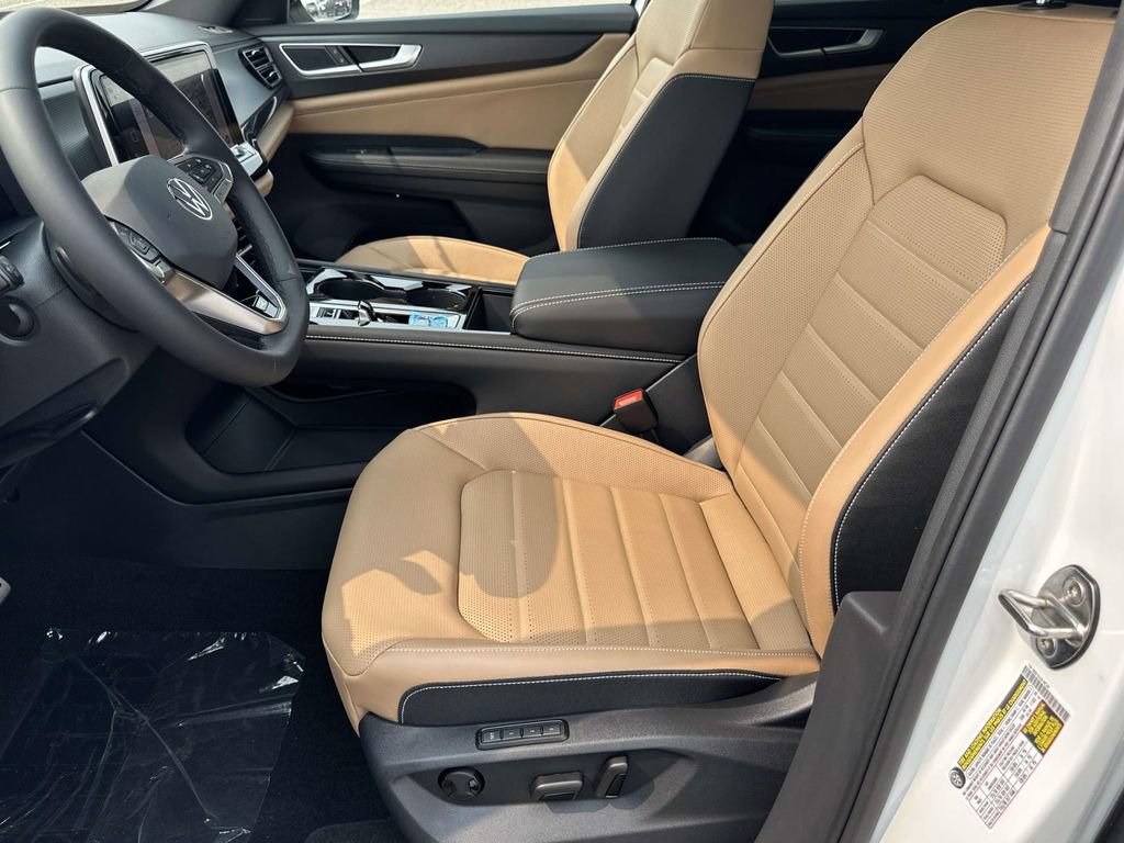 New 2026 Volkswagen Atlas Cross Sport SEL R-Line AWD/4WD image 13
