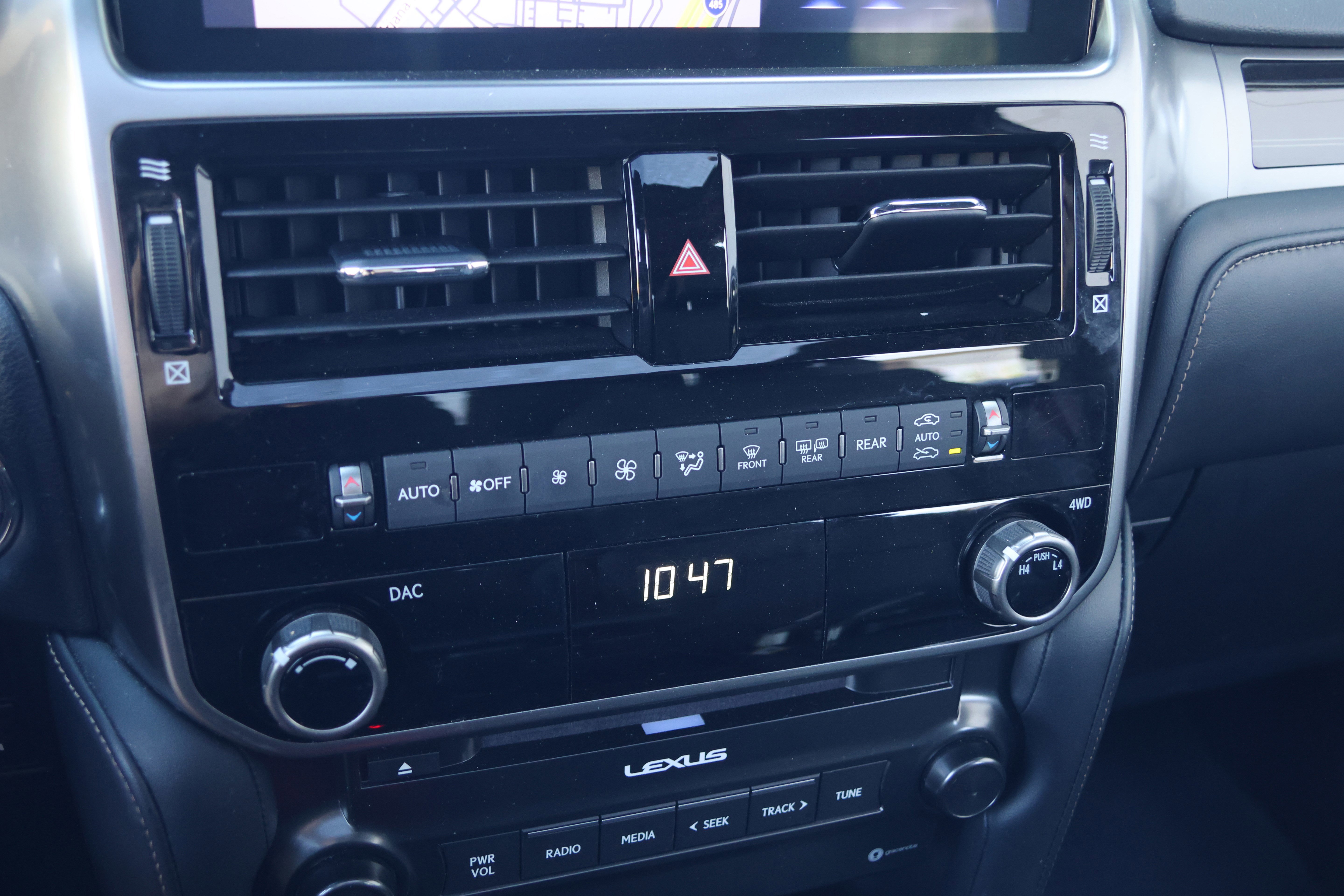 Certified 2023 Lexus GX 460 Premium w/ Premium Package image 27