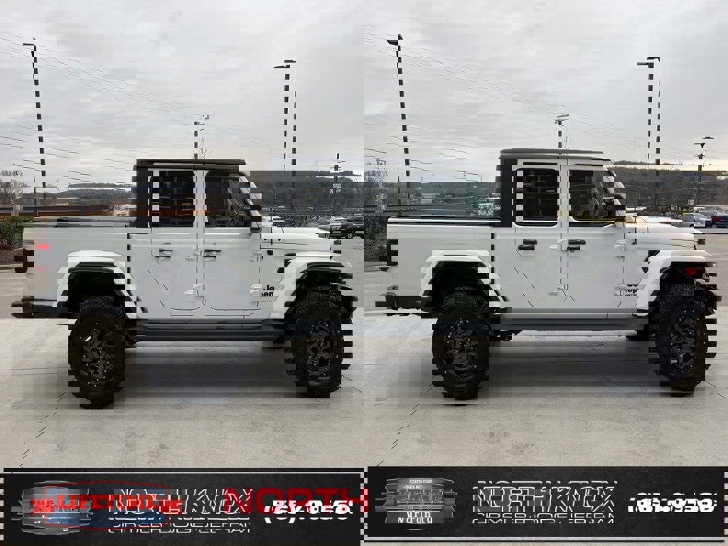 Used 2021 Jeep Gladiator Sport image 21