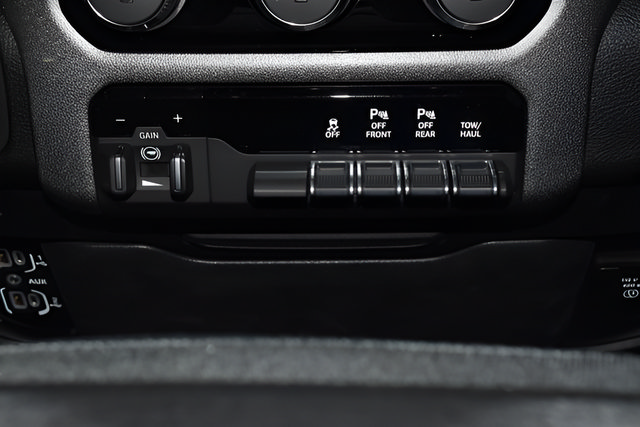 New 2026 RAM 1500 Warlock AWD/4WD image 17