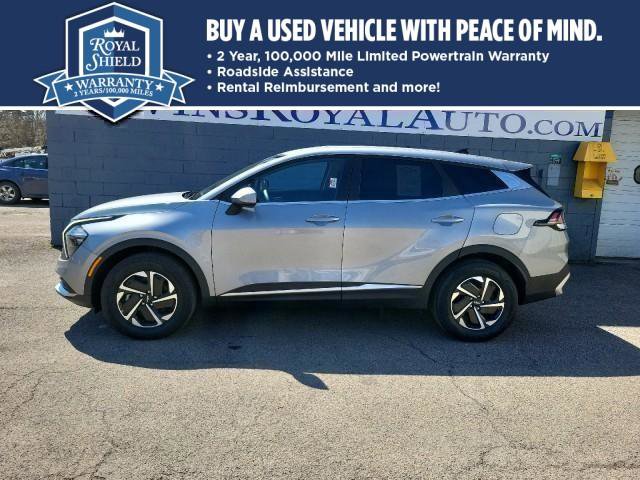 Used 2023 Kia Sportage LX image 1