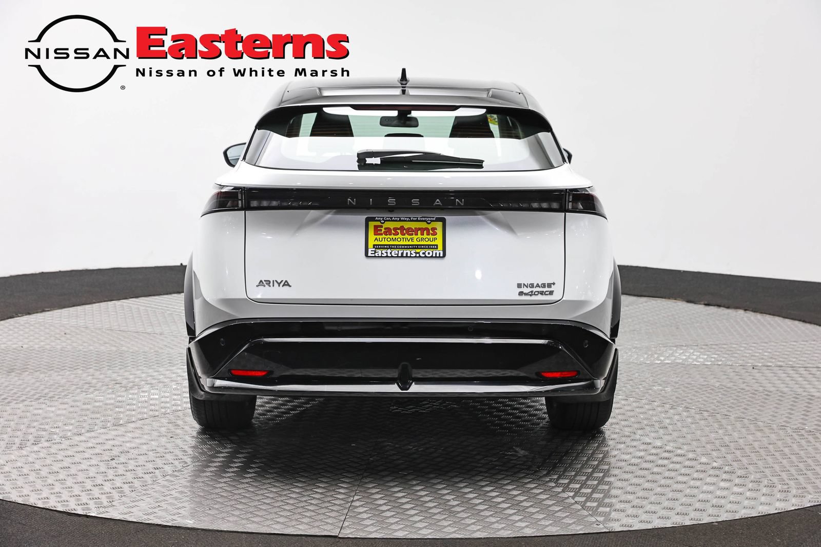 Used 2024 Nissan Ariya AWD image 6