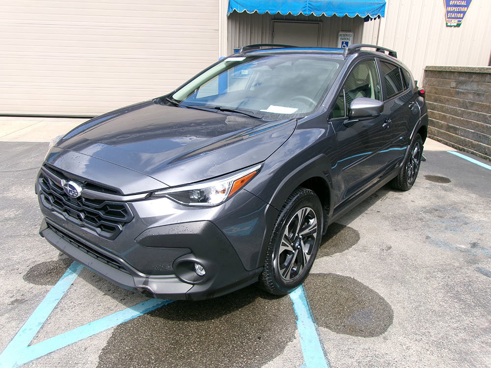 Used 2024 Subaru Crosstrek 2.0i Premium AWD/4WD image 1