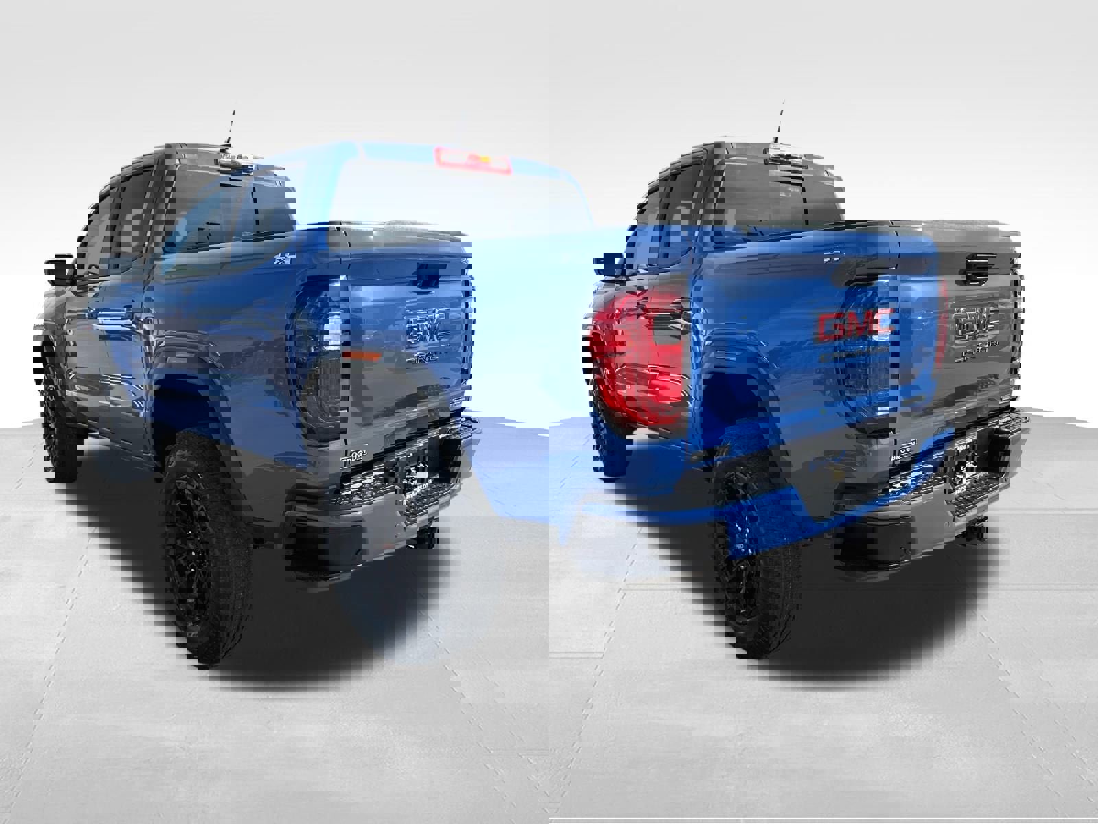 New 2026 GMC Canyon Elevation w/ Convenience Package image 13