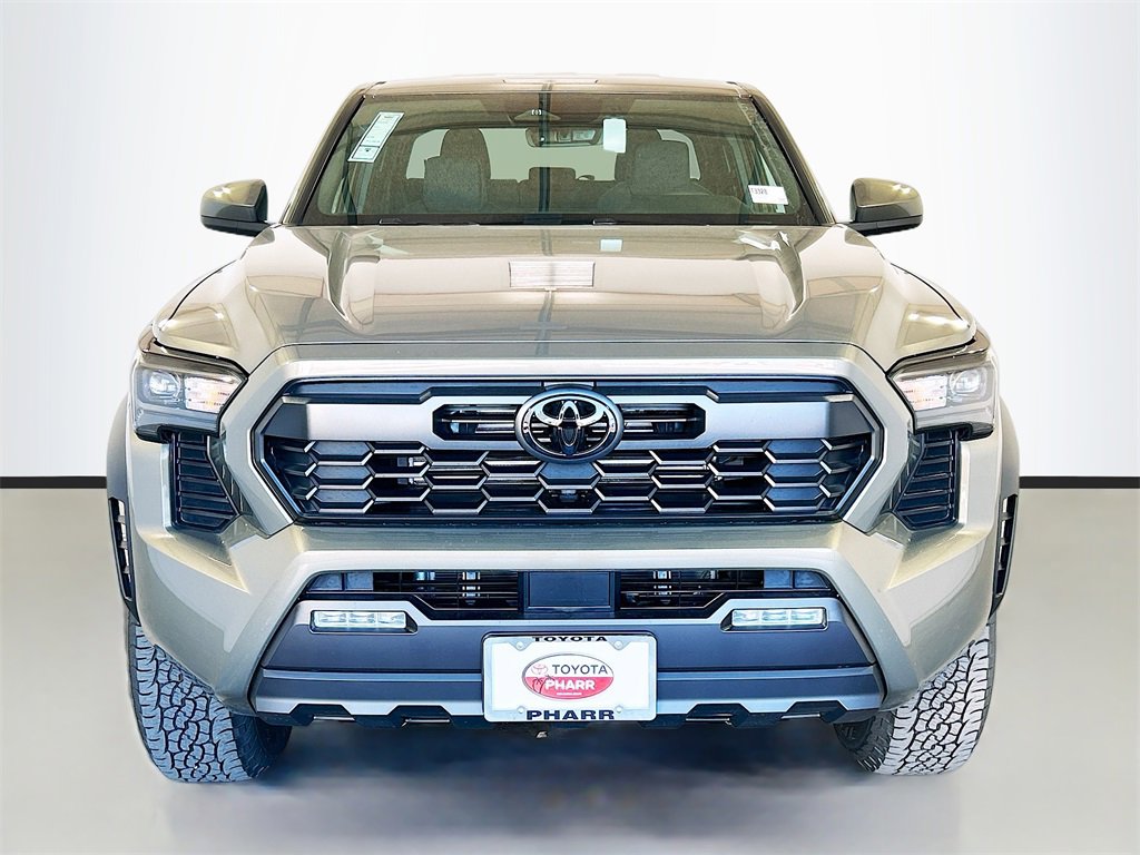 New 2025 Toyota Tacoma TRD Off-Road image 2
