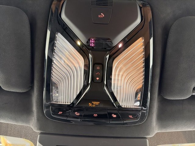 Certified 2024 BMW X7 xDrive40i w/ M Sport Package image 33
