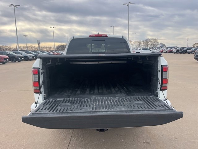 Used 2023 Nissan Frontier PRO-4X w/ Pro Convenience Package image 6