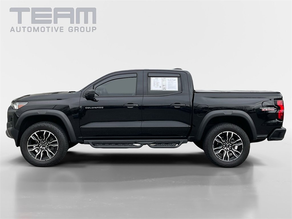 Used 2024 Chevrolet Colorado Trail Boss w/ LPO, Dark Essentials Package image 4
