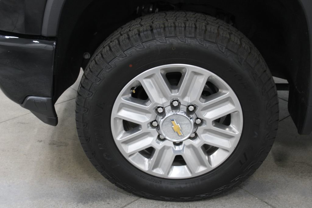 Used 2024 Chevrolet Silverado 2500 High Country image 60