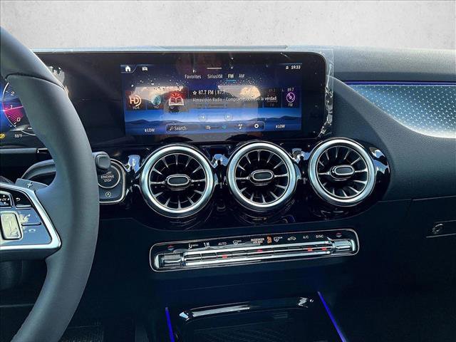 New 2026 Mercedes-Benz GLA 250 image 7