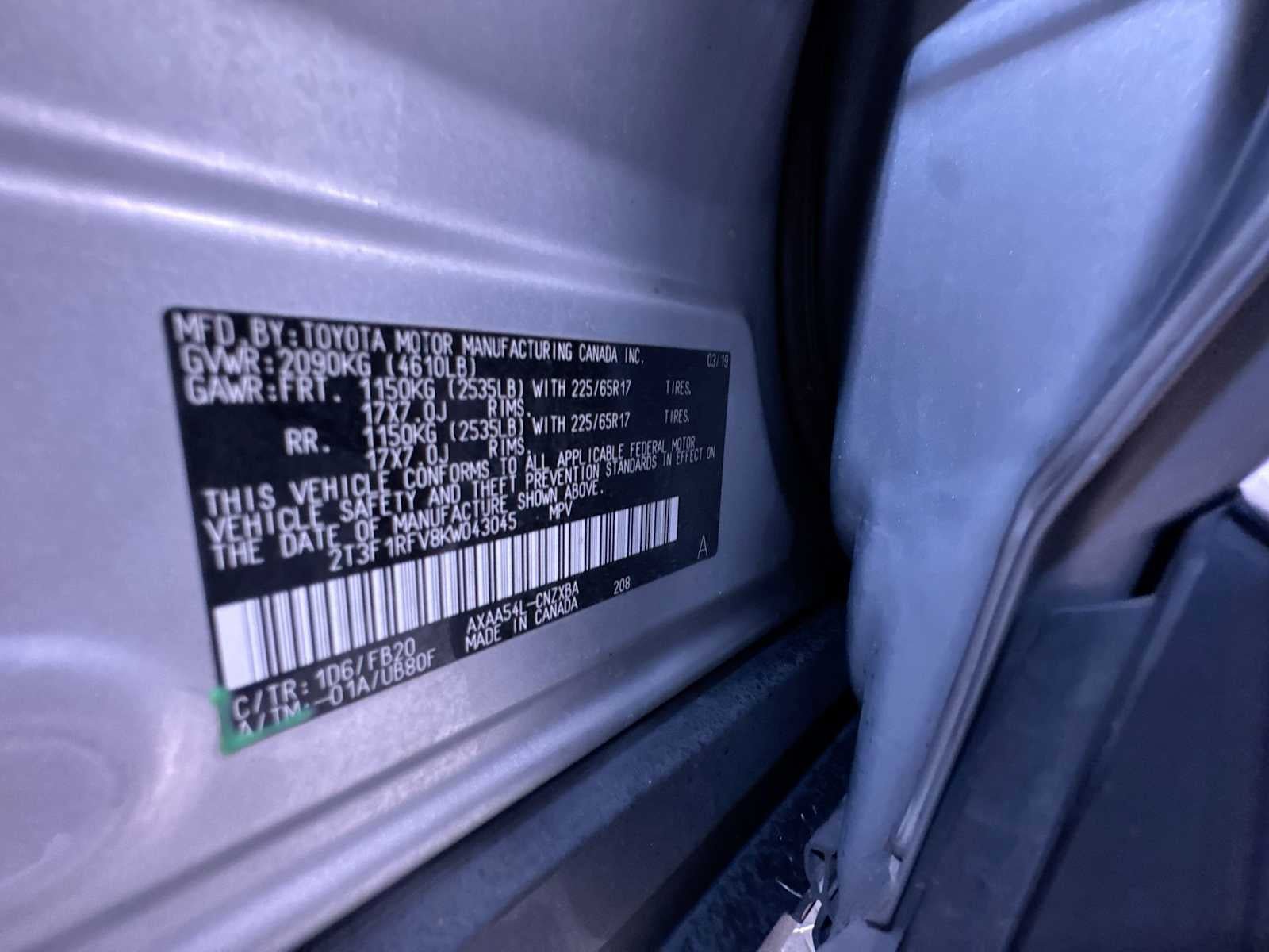 Used 2019 Toyota RAV4 LE w/ Carpet Mat Package AWD/4WD image 43