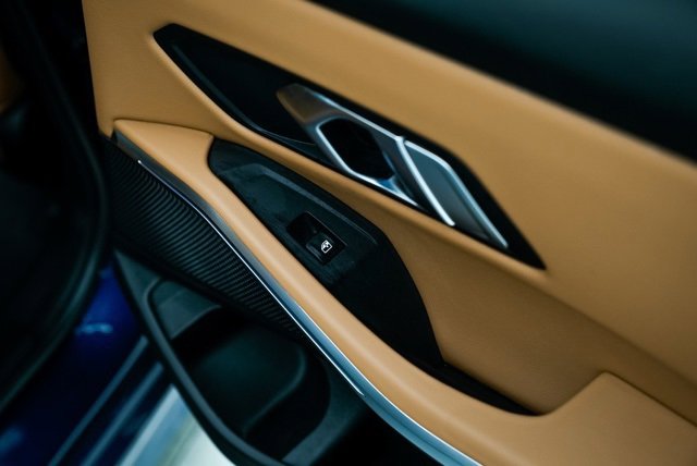 Used 2023 BMW 330i xDrive Sedan w/ Premium Package image 29