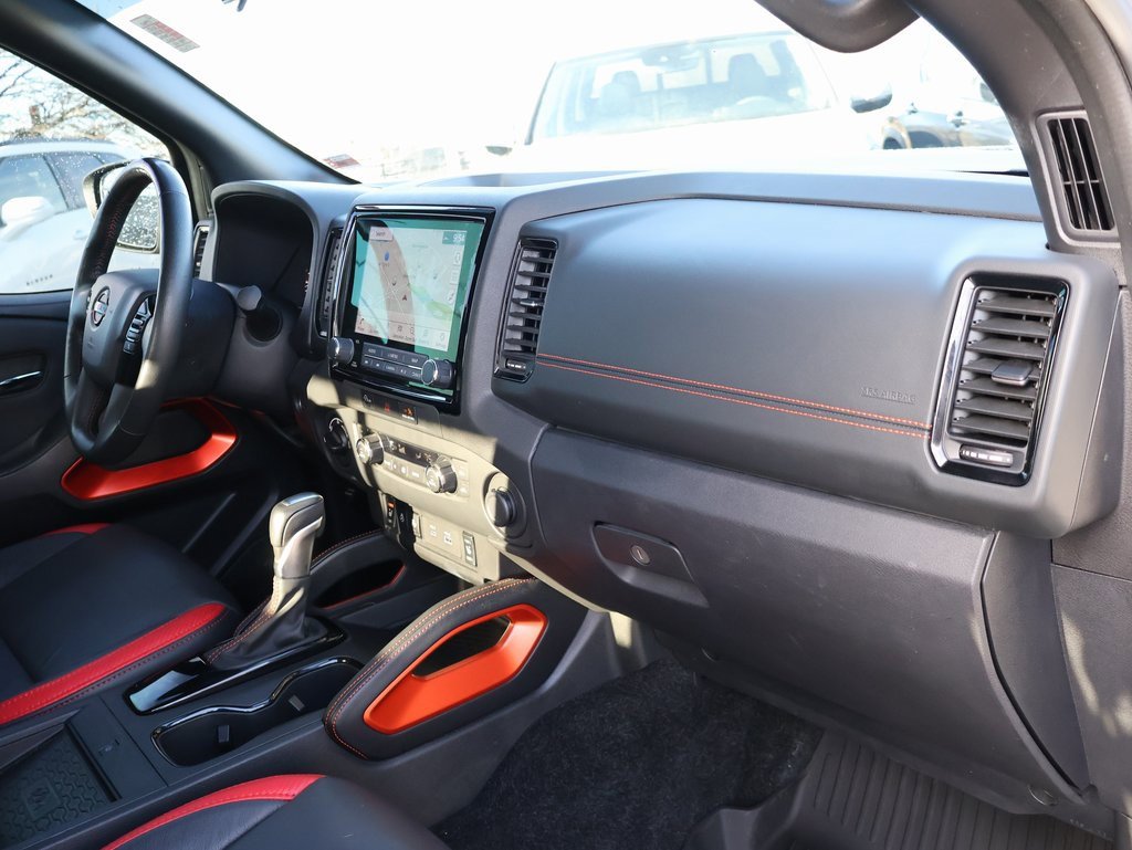 Used 2023 Nissan Frontier PRO-4X w/ Pro Convenience Package image 9