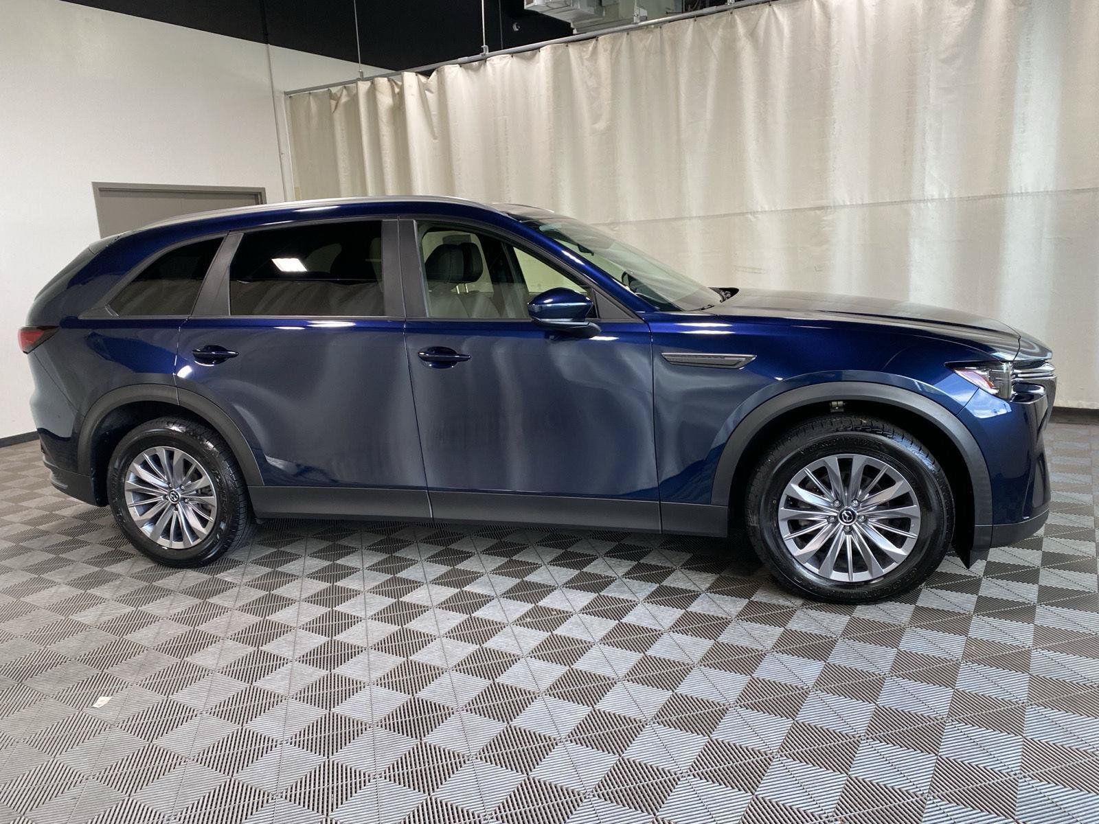 Used 2024 MAZDA CX-90 3.3 Turbo w/ Select Package AWD/4WD image 8
