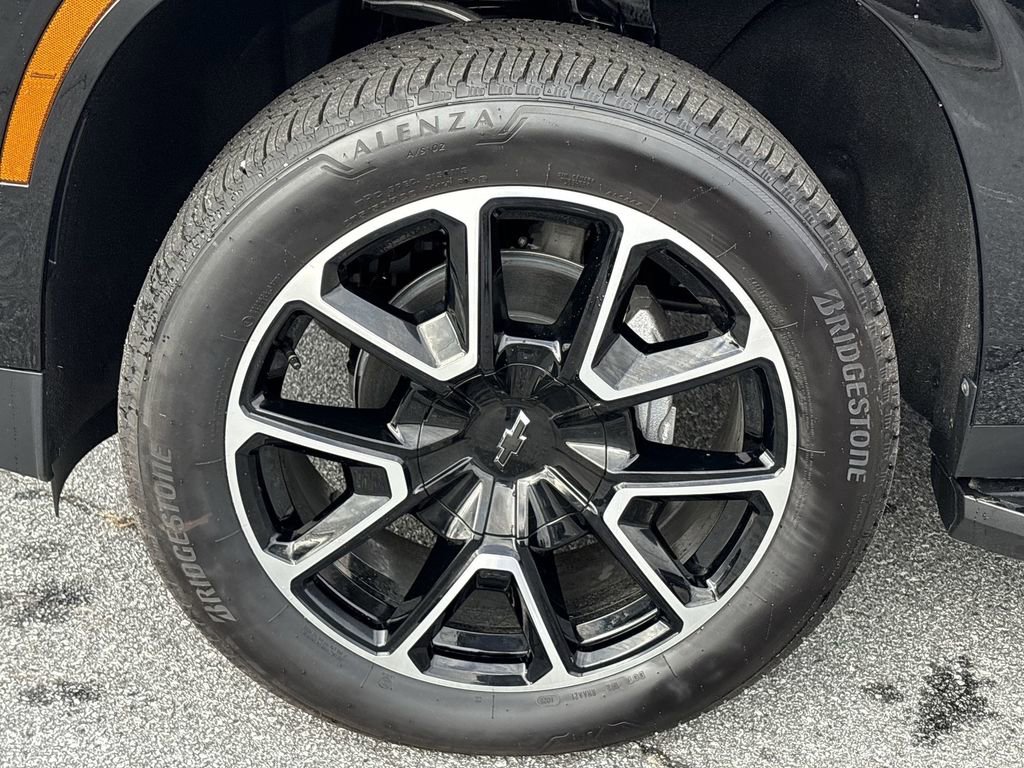 Certified 2025 Chevrolet Tahoe RST w/ Comfort Package image 35