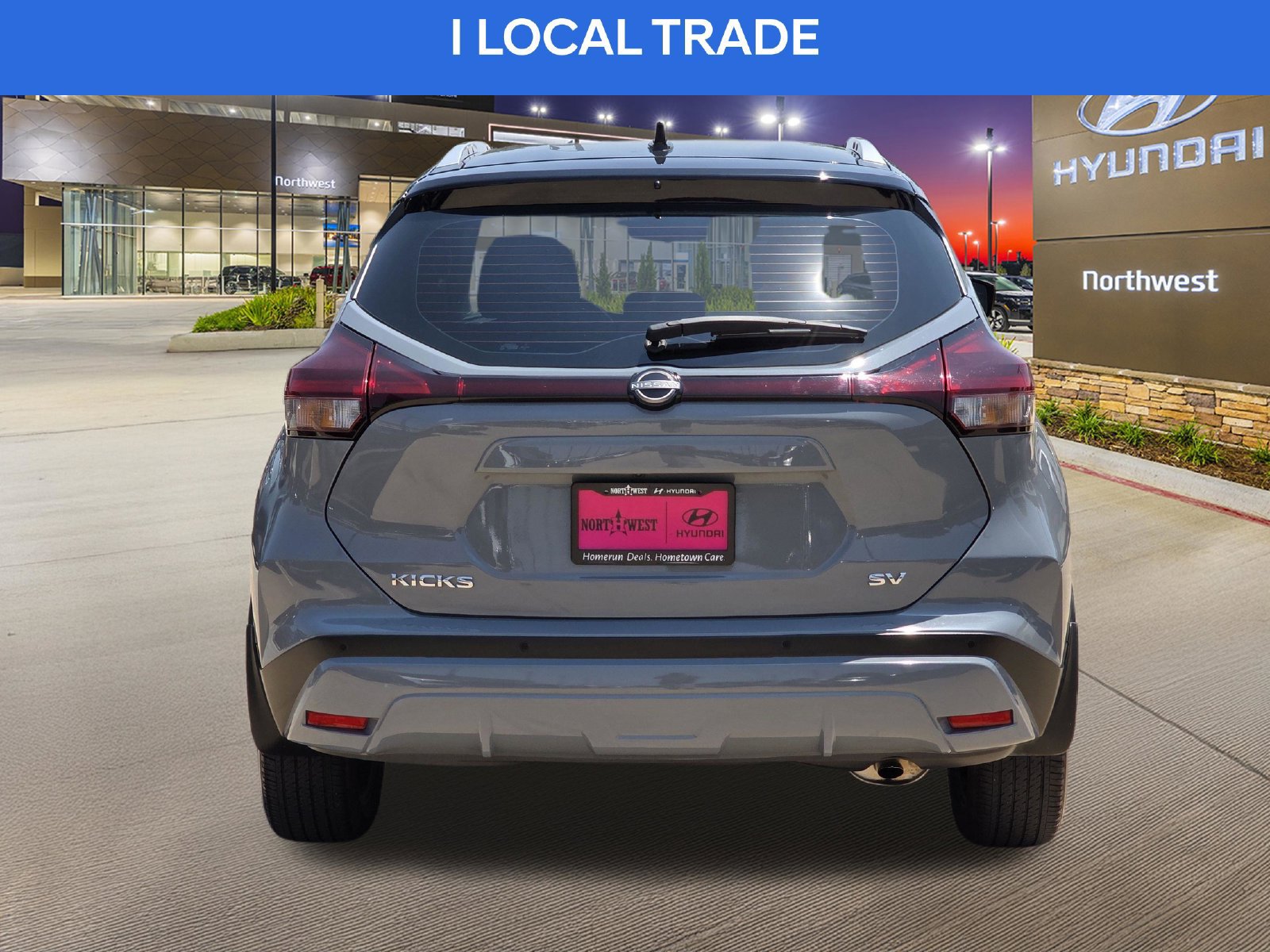 Used 2023 Nissan Kicks SV FWD image 8