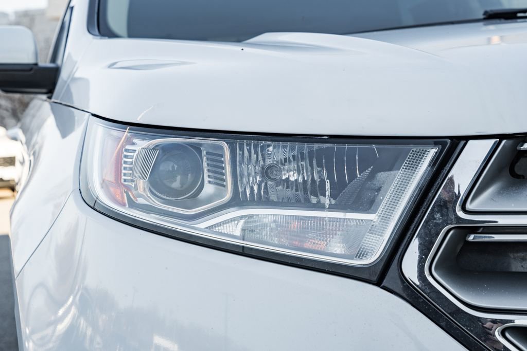 Used 2017 Ford Edge SEL w/ Equipment Group 201A image 11