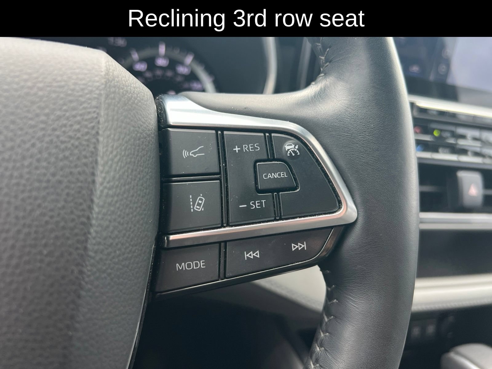 Used 2021 Toyota Highlander Limited FWD image 22
