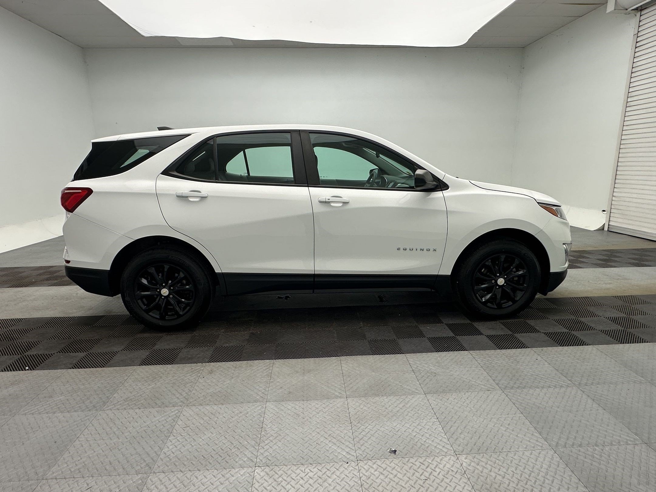 Certified 2021 Chevrolet Equinox LS AWD/4WD image 8