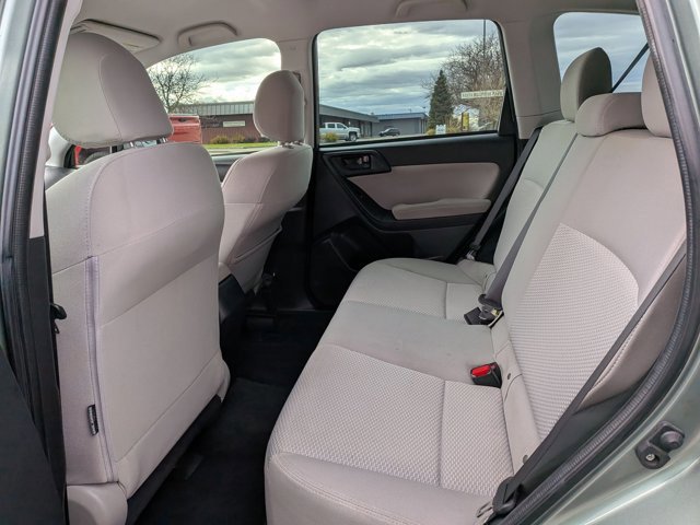 Used 2015 Subaru Forester 2.5i w/ Alloy Wheel Package image 21