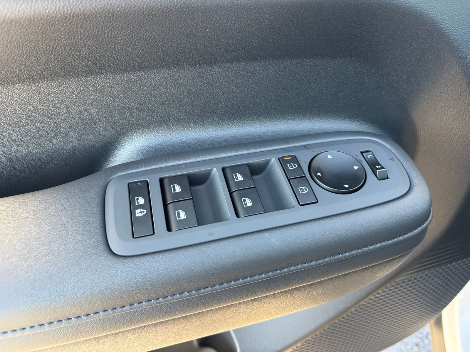 New 2026 Hyundai Santa Fe SEL FWD image 11