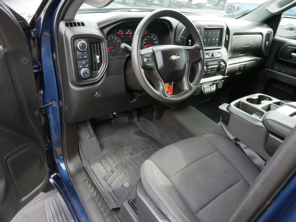 Used 2021 Chevrolet Silverado 1500 Custom image 11