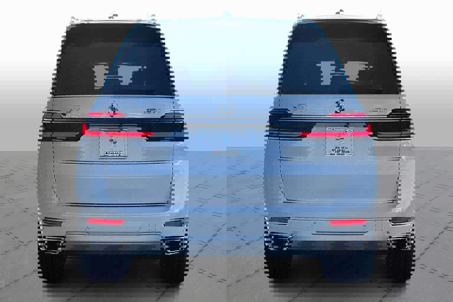 New 2026 BMW X7 xDrive40i image 4