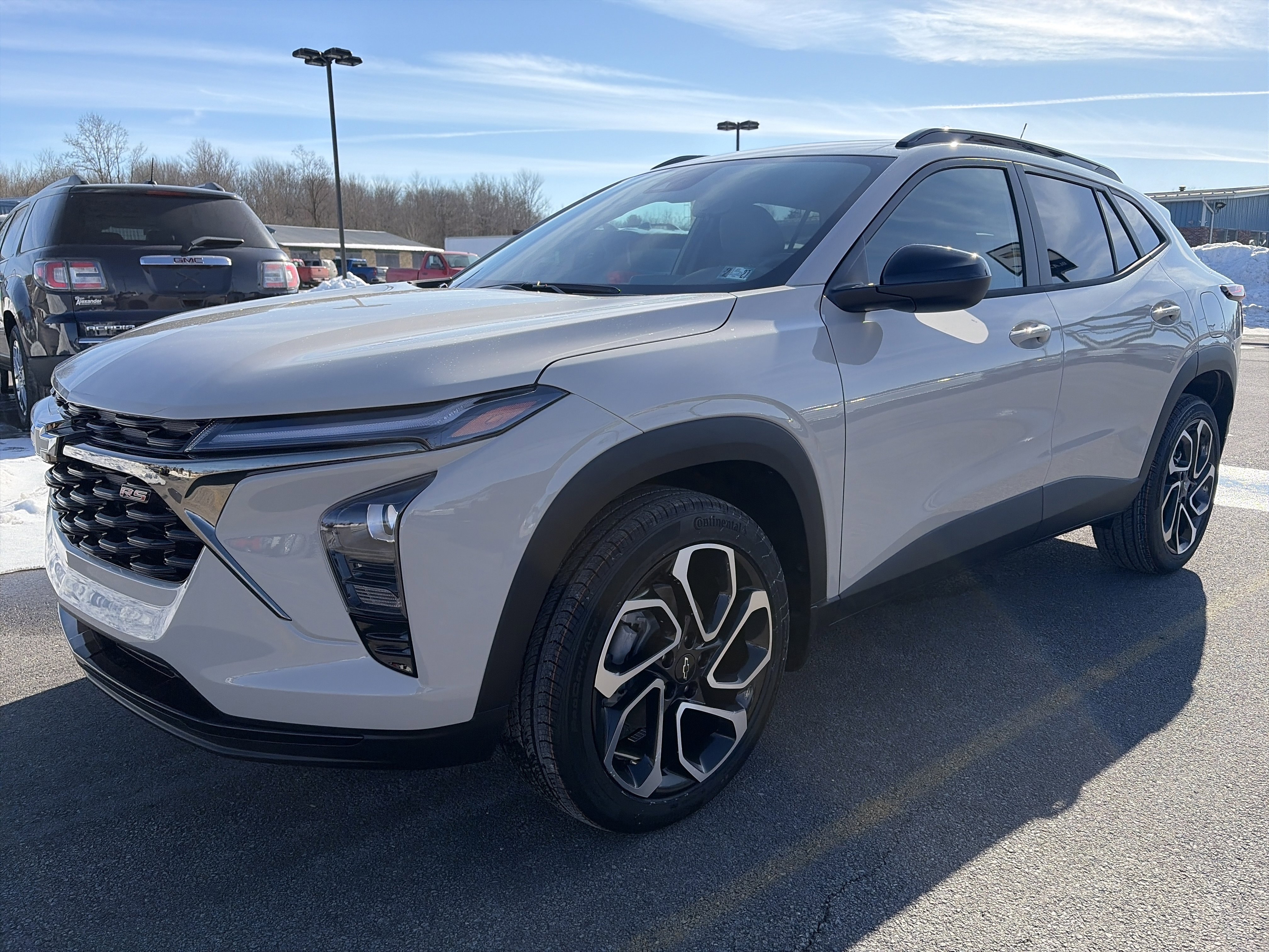 New 2026 Chevrolet Trax RS w/ Sunroof Package image 8