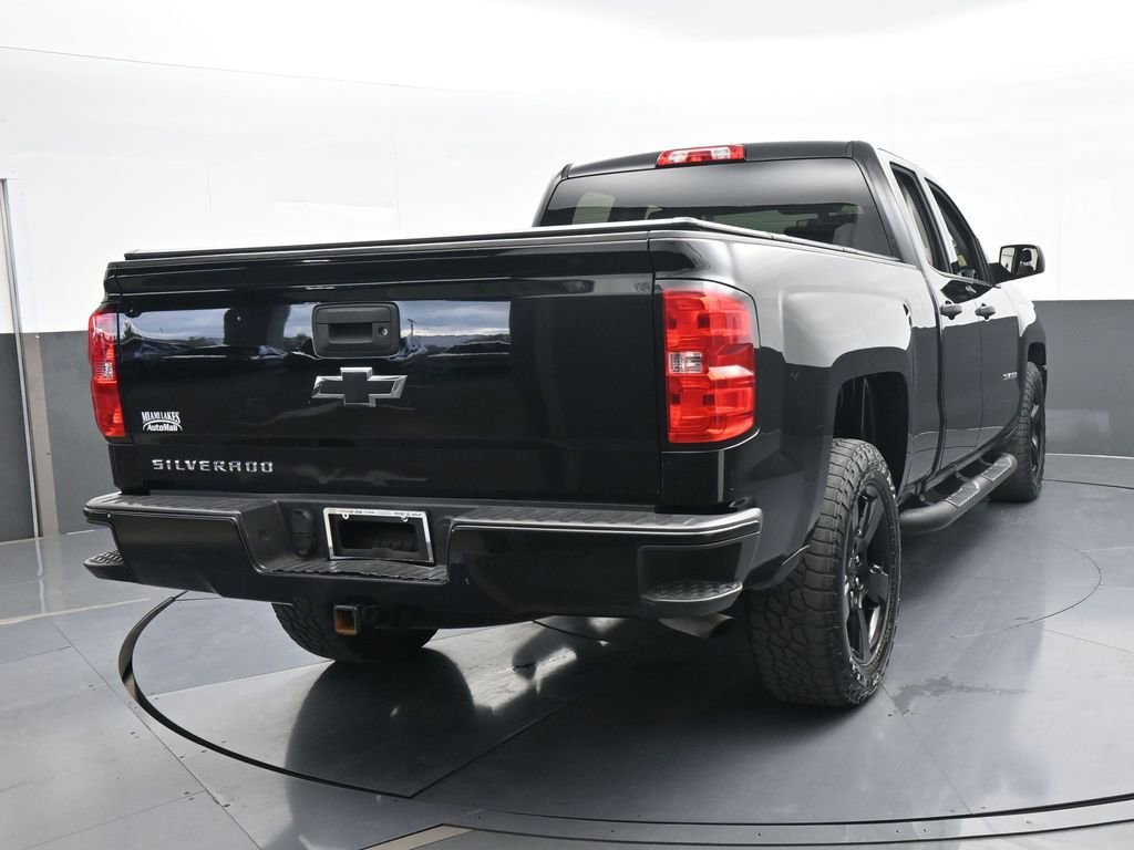 Used 2018 Chevrolet Silverado 1500 Custom w/ Custom Value Package image 5