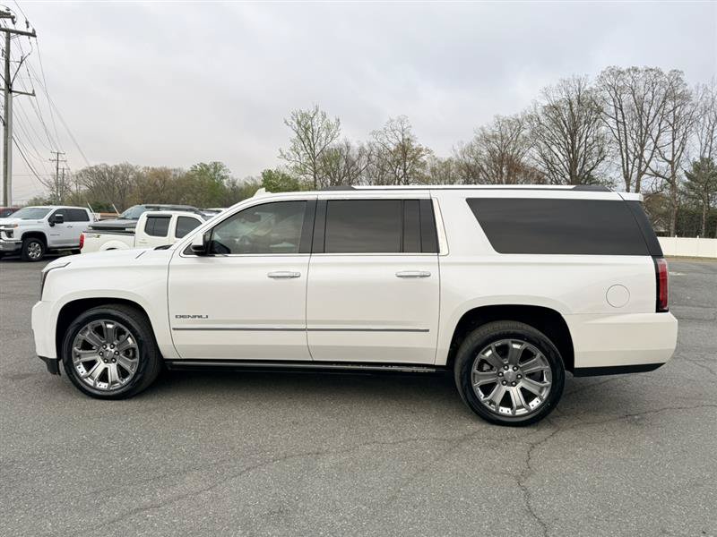 Used 2016 GMC Yukon XL Denali w/ Open Road Package AWD/4WD image 8