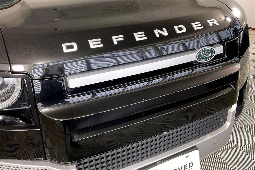 Used 2024 Land Rover Defender 110 SE AWD/4WD image 30