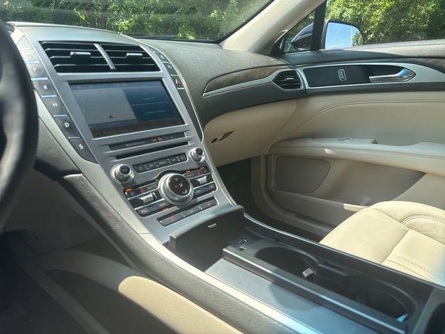 Used 2018 Lincoln MKZ Select w/ Select Plus Package AWD/4WD image 33