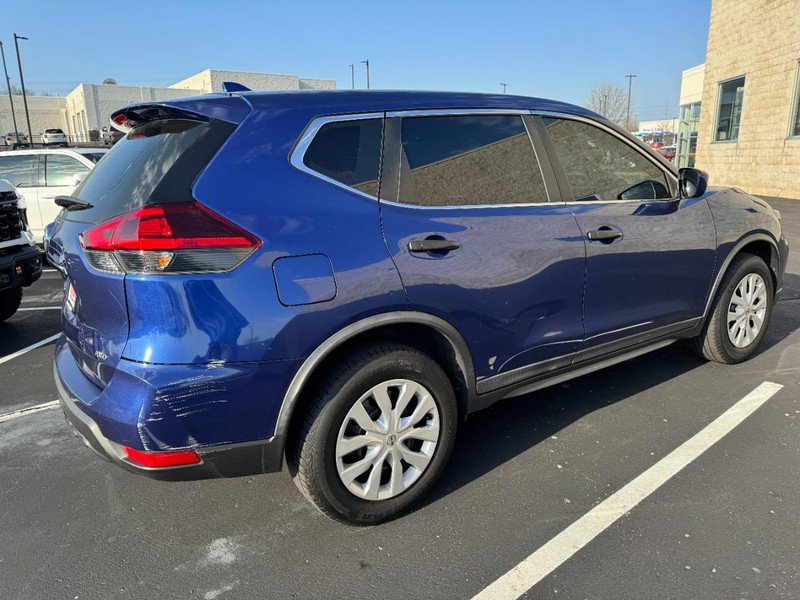 Used 2018 Nissan Rogue S AWD/4WD image 4