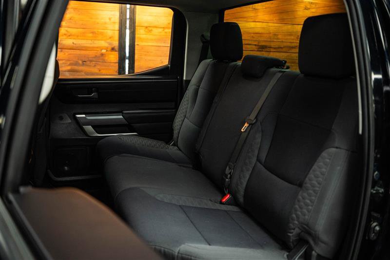Used 2022 Toyota Tundra SR5 w/ SR5 Convenience Package image 10