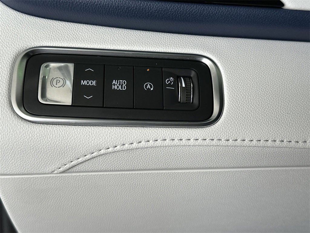 New 2026 Buick Enclave Avenir w/ Super Cruise Package image 20