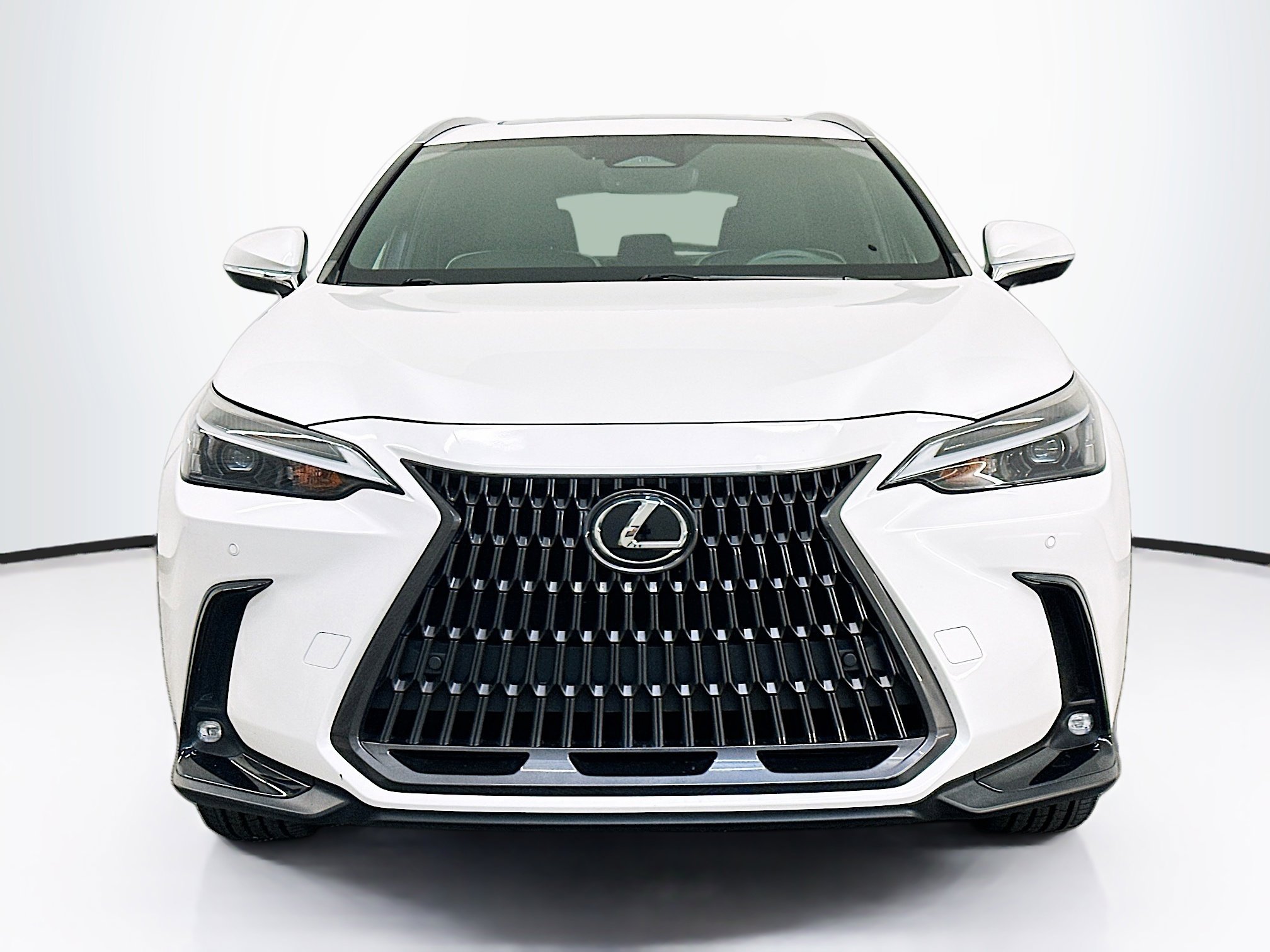 Used 2022 Lexus NX 350 AWD image 2
