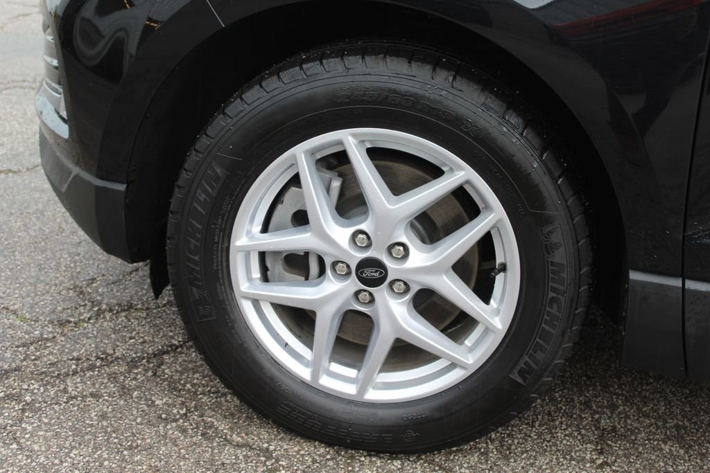 Used 2024 Ford Edge SEL w/ Convenience Package AWD/4WD image 9