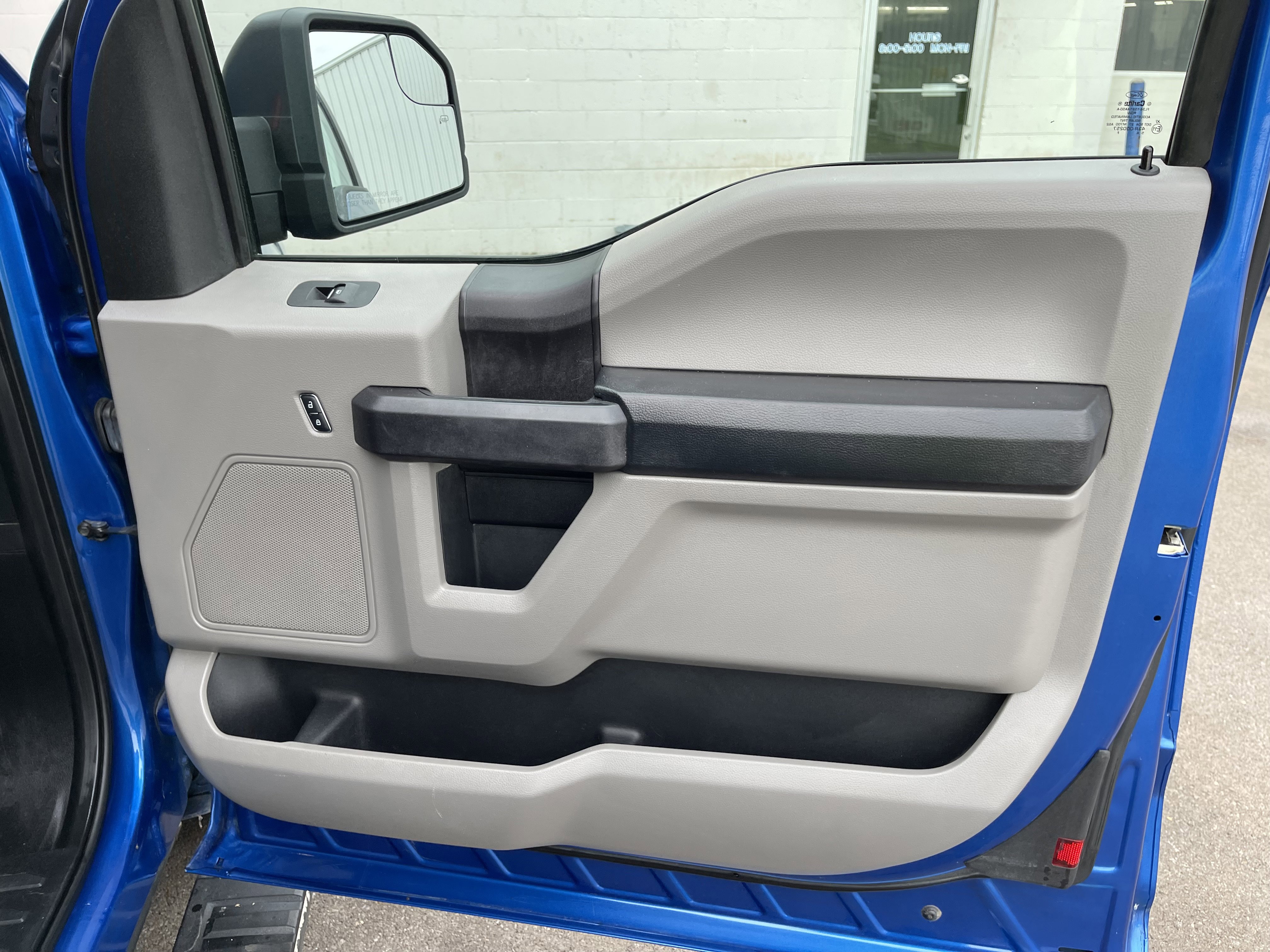 Used 2016 Ford F150 XL w/ Equipment Group 101A Mid image 37