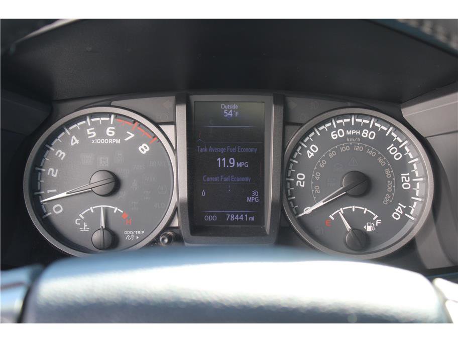 Used 2017 Toyota Tacoma TRD Off-Road w/ Tow Package image 21