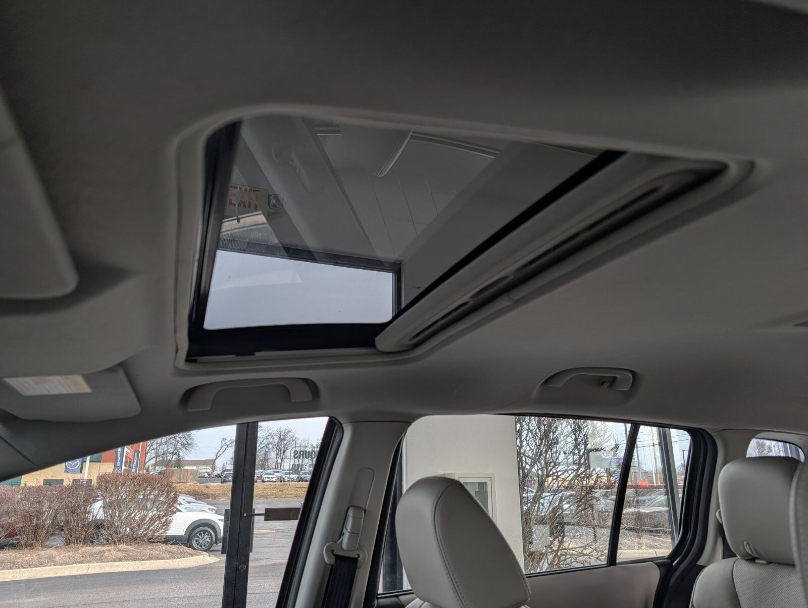 Used 2014 MAZDA MAZDA5 Grand Touring image 15