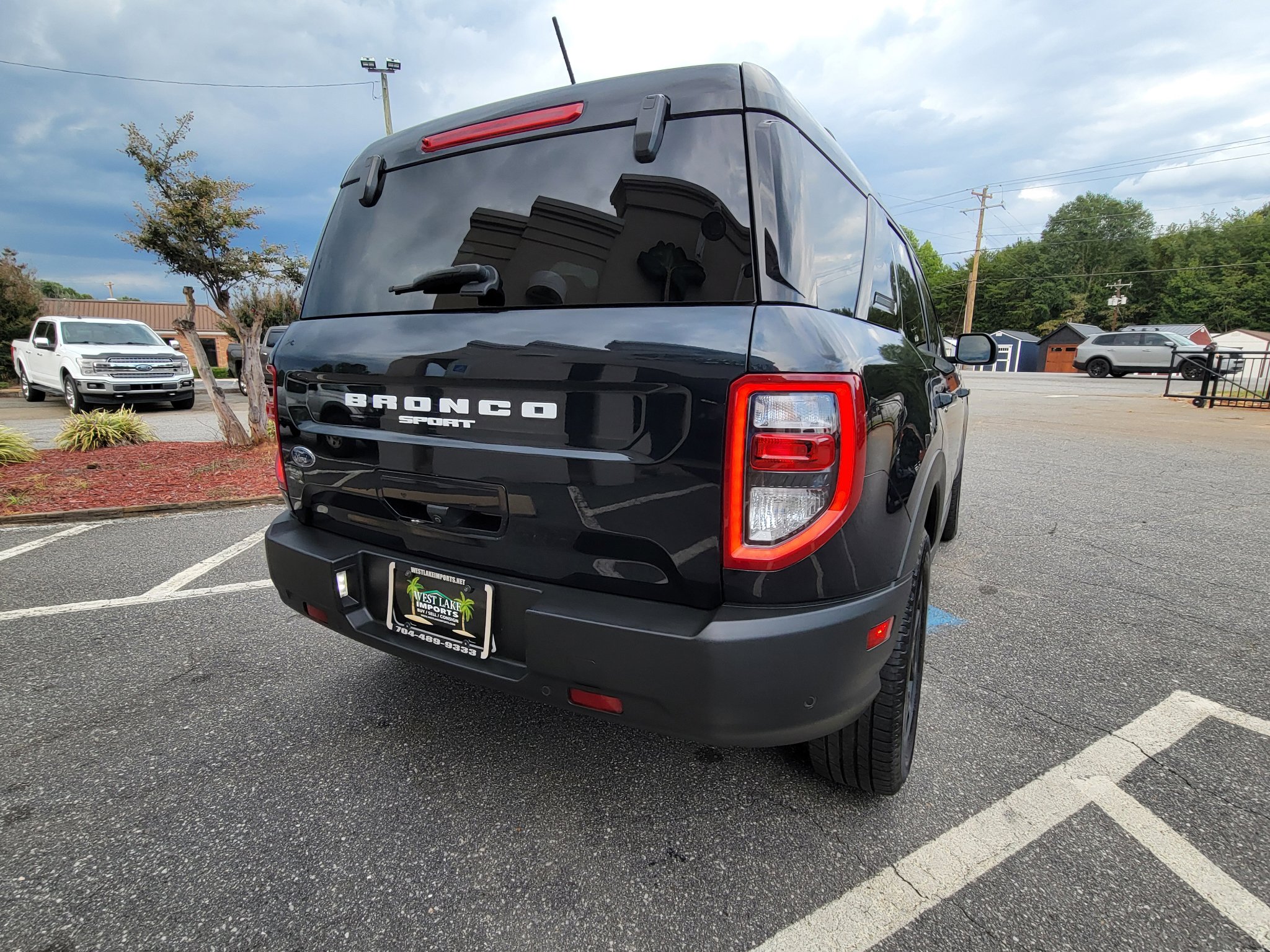 Used 2021 Ford Bronco Sport Outer Banks w/ Outer Banks Package (96D) image 13