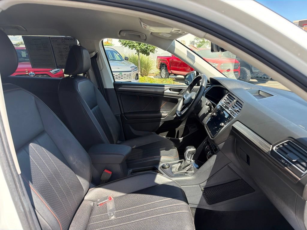 Used 2024 Volkswagen Tiguan Wolfsburg Edition AWD/4WD image 10